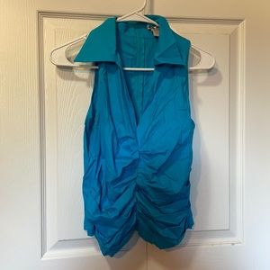 A.M.I. Blue Sleeveless Collared Top